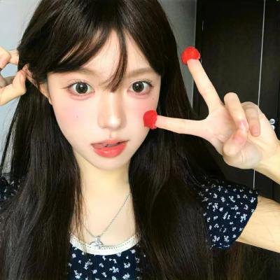 伊菲吉妮娅封面